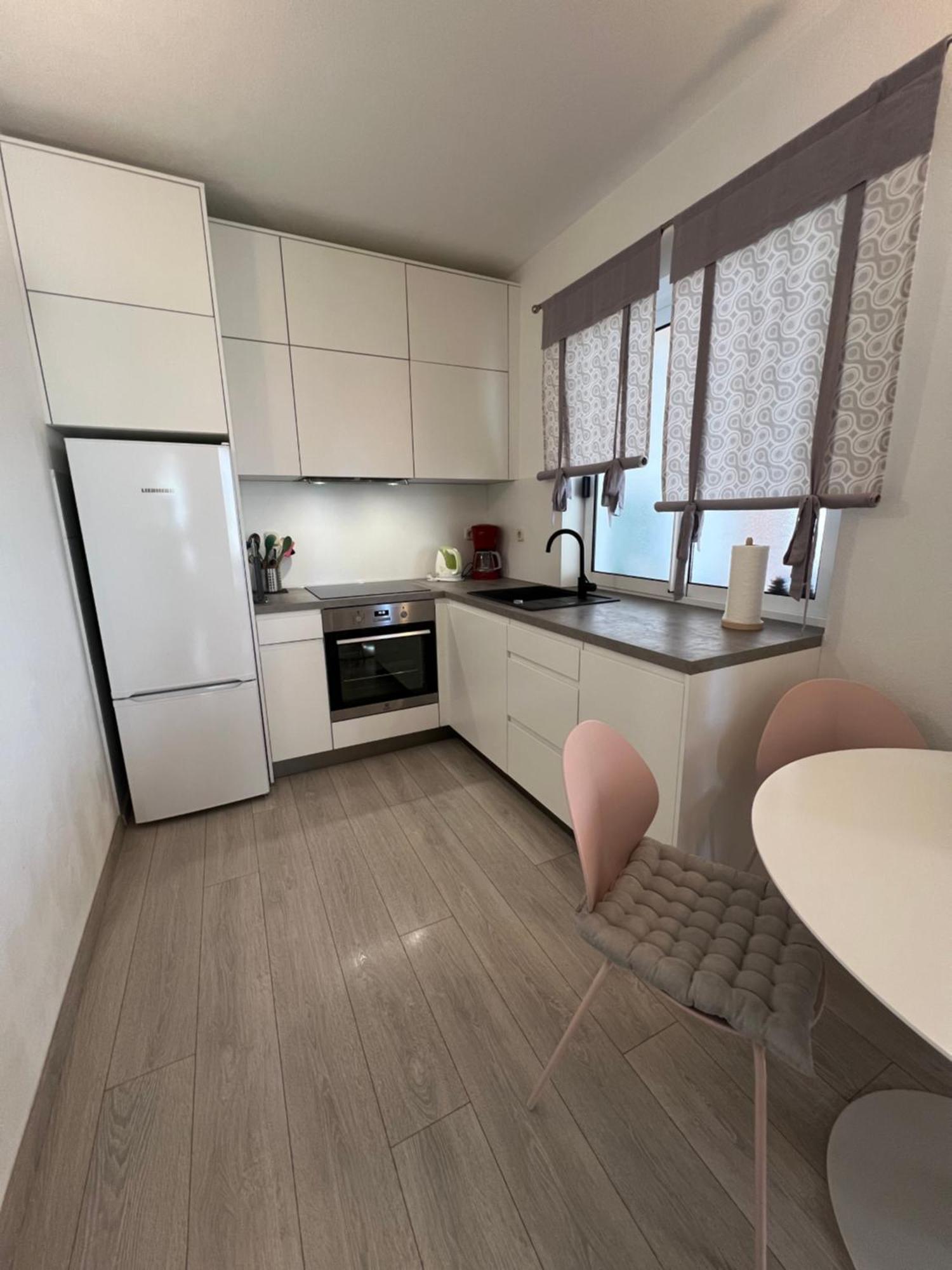 Apartment Chiara Tučepi Екстериор снимка